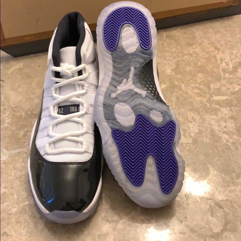 Concords - Picture 3 of 3